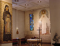 Projekt i realizacja – Mirosław Grzelak, <em>Chrystus</em>, i <em>Św. Faustyna</em>, 2009 – 2012, mozaiki, kościół w Dobieszowicach