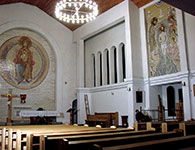Projekt i realizacja – Mirosław Grzelak, <em>Maryja z Jezusem</em> i <em>Chrzest Pański</em>, 2007 – 2010, mozaiki,  kościół pw. Niepokalanego Poczęcia Najświętszej Marii Panny w Łodzi – Andrzejowie