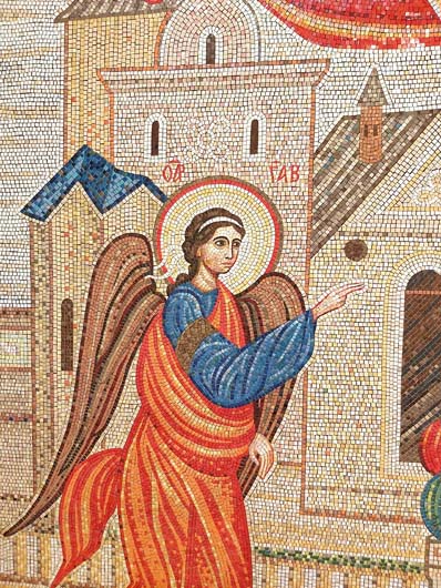 Projekt i realizacja - Mirosław Grzelak, Zwiastowanie (fragment), 2020, mozaika, kaplica Nuncjatury Apostolskiej w Warszawie